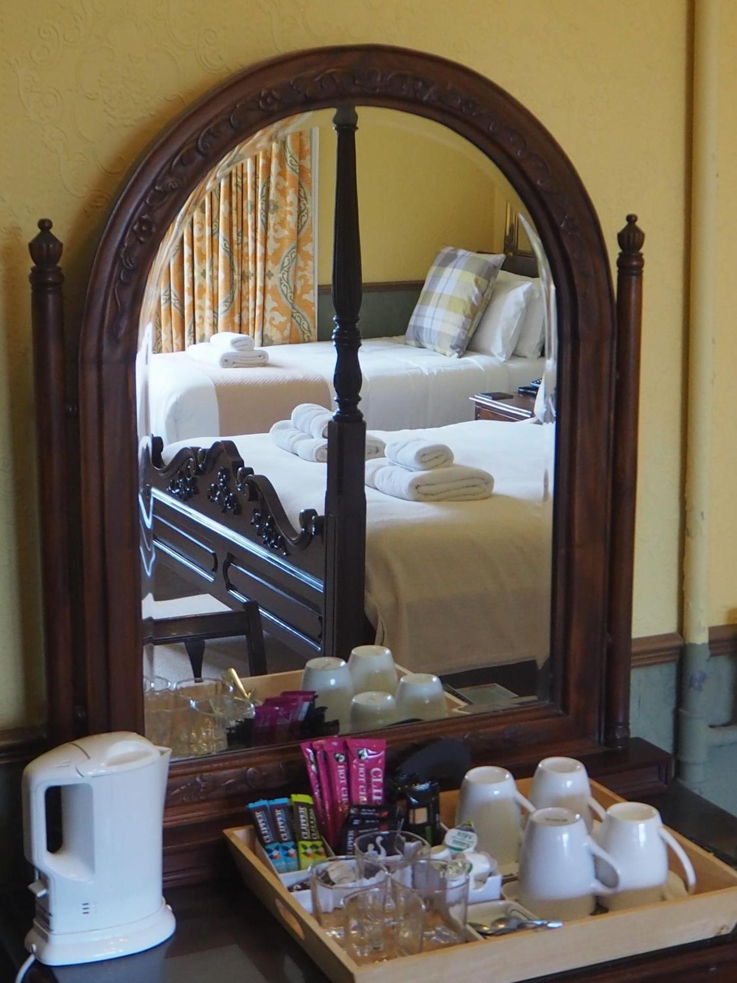 Hotel Meare Manor Glastonbury Habitación foto